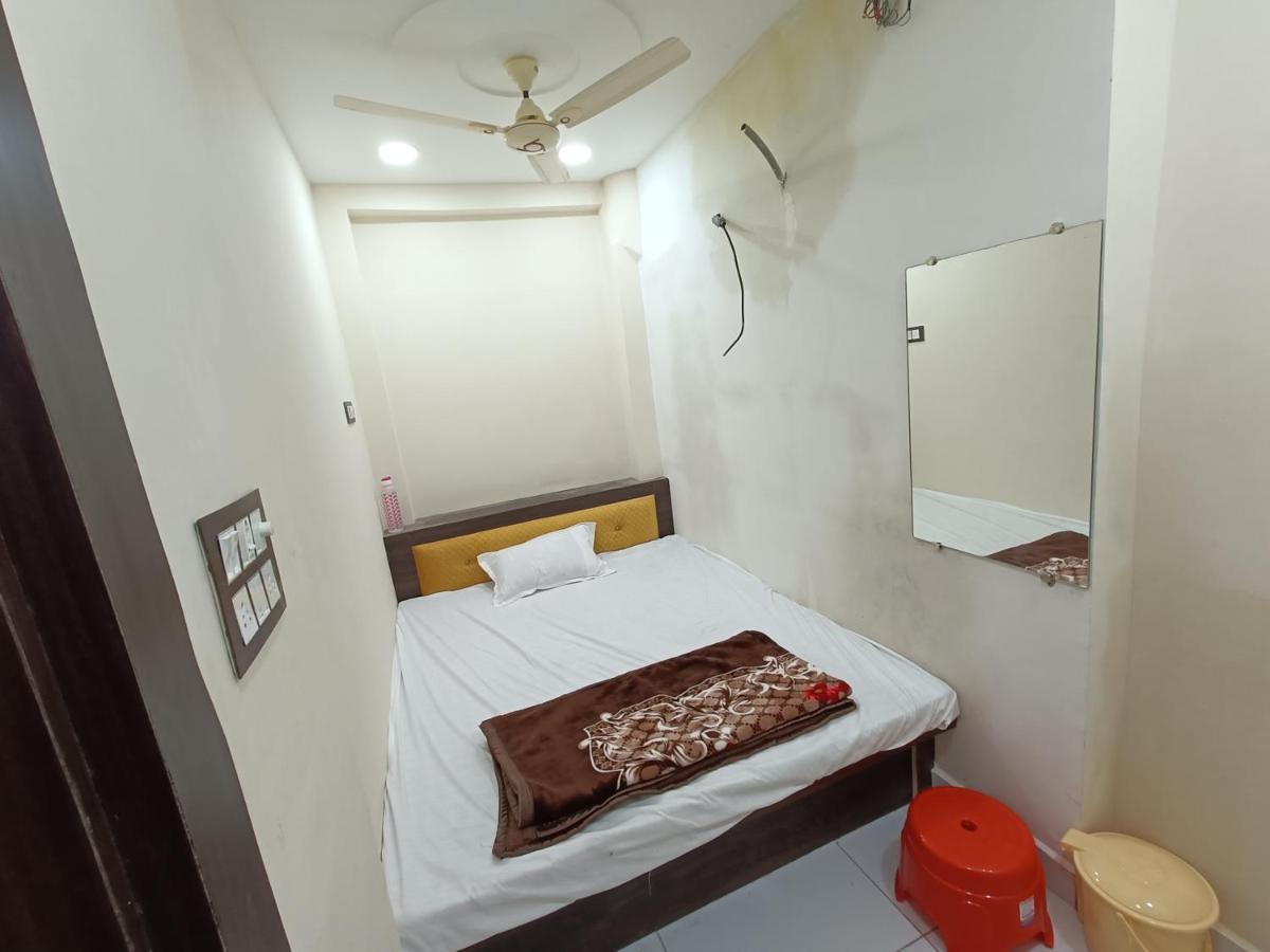 Hotel Shipra Inn Ujjain Exteriör bild